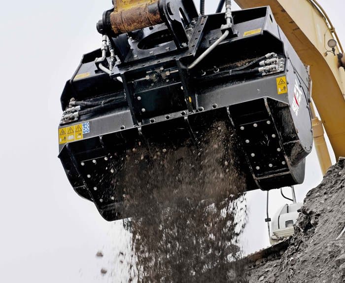 close up of crusher bucket in use